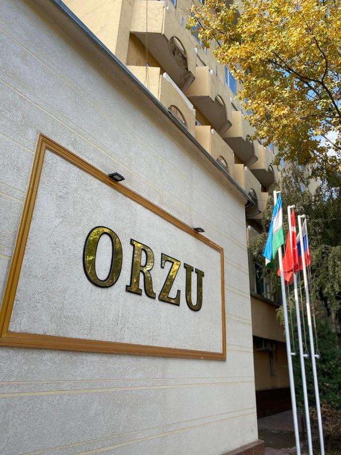 Orzu Hotel Namangan Bagian luar foto