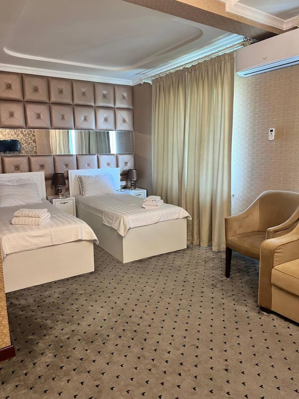 Orzu Hotel Namangan Bagian luar foto