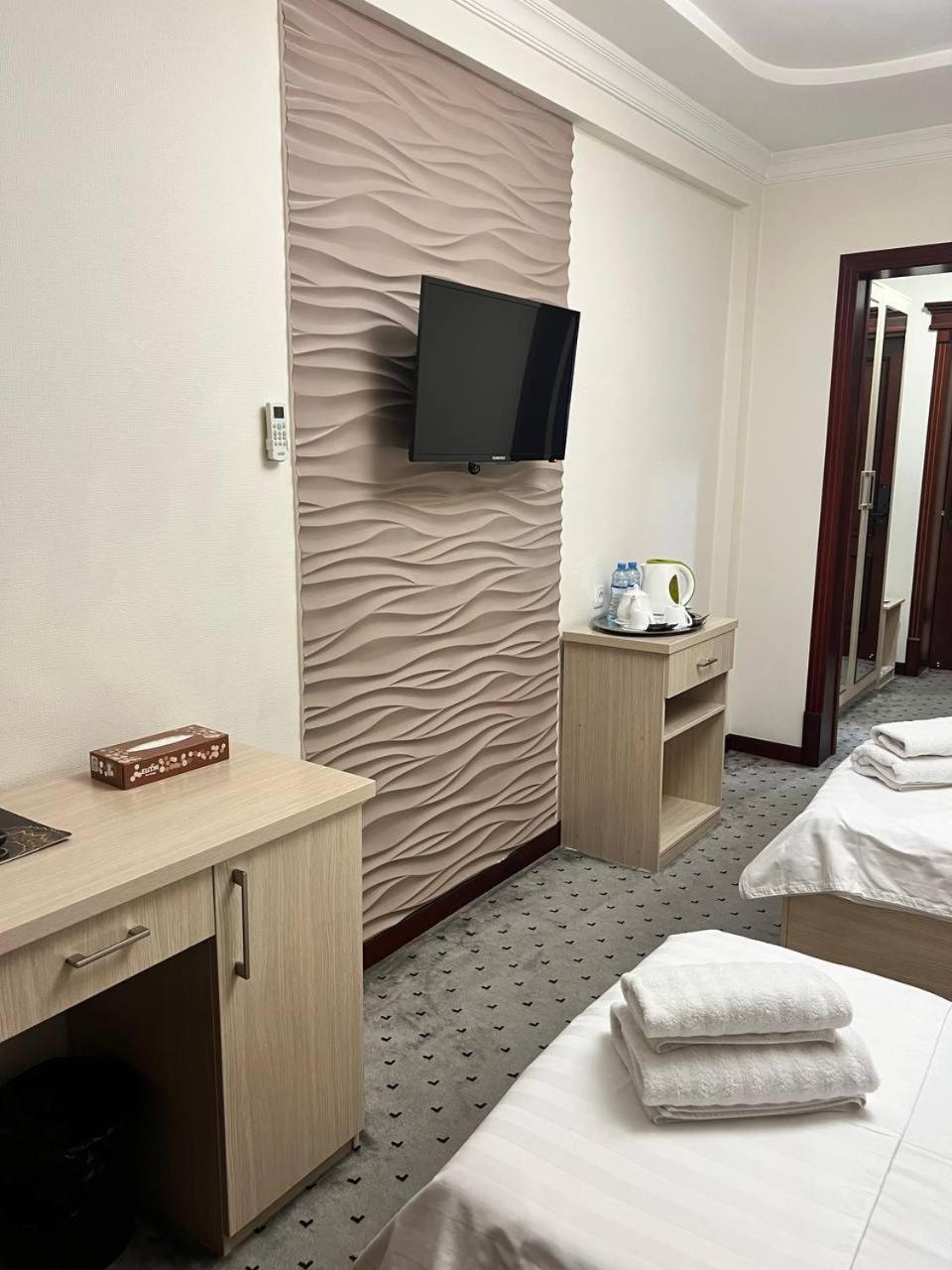 Orzu Hotel Namangan Bagian luar foto