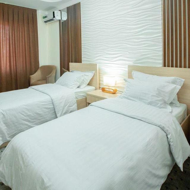 Orzu Hotel Namangan Bagian luar foto